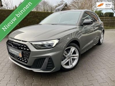 Grijs Gebruikt 2019 Audi A1 Sportback S-Line Hatchback | € 19.995 (Iets duurder)
