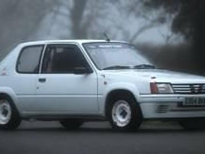 Anders Occasion 1988 Peugeot 205 Hatchback | € 21.651