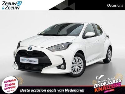 Wit Gebruikt 2022 Toyota Yaris Hybrid Comfort Hatchback | € 17.495 (Goede deal)