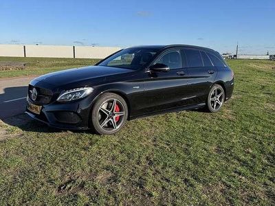 Zwart Gebruikt 2016 Mercedes C43 AMG AMG Stationwagen | € 25.500 (Goede deal)