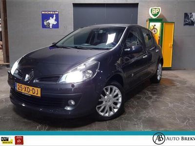 tweedehands Renault Clio 2.0-16V Exception 137PK | Xenon | Clima | LMV | Elektrisch pakket | NAP