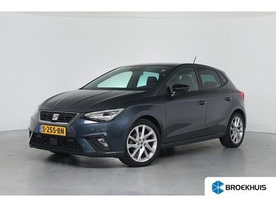 Grijs Gebruikt 2023 Seat Ibiza Sport Hatchback | € 19.895 (Eerlijke prijs)