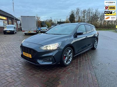 Blauw Gebruikt 2020 Ford Focus Business Edition Stationwagen | € 14.495 (Iets duurder)