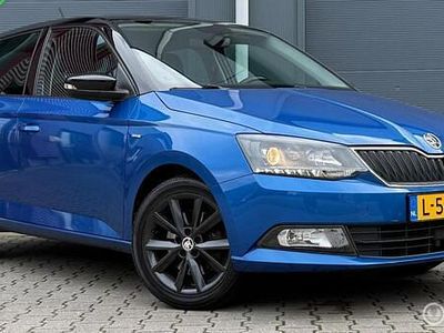 Blauw Gebruikt 2015 Skoda Fabia Style Hatchback | € 7.995 (Eerlijke prijs)