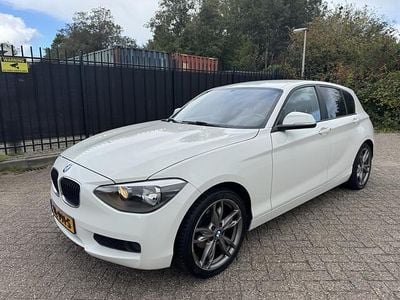 BMW 114