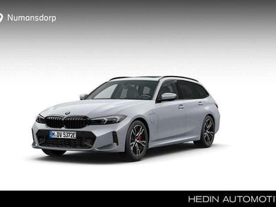 BMW 330e