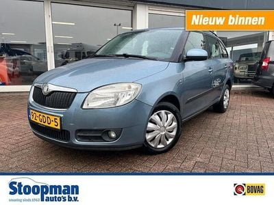 Blauw (metallic) Occasion 2008 Skoda Fabia Ambiente Stationwagen | € 3.950 (Duur)