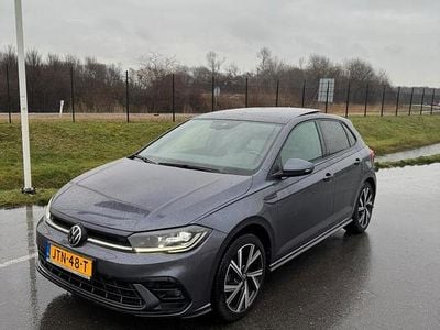 Occasion 2022 VW Polo R-line Sedan | € 24.000 (Duur)