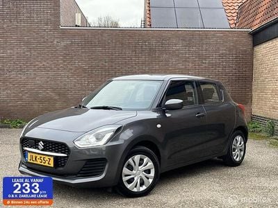 Grijs Gebruikt 2023 Suzuki Swift Comfort Hatchback | € 14.400 (Super prijs)