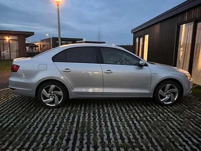 Gebruikt 2013 VW Jetta Hybrid Sedan | € 5.700 (Eerlijke prijs)