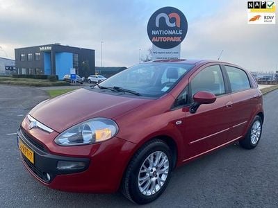 Occasion Fiat Punto Evo Dynamic 84 PK (61 kW) 2011 Rood Hatchback