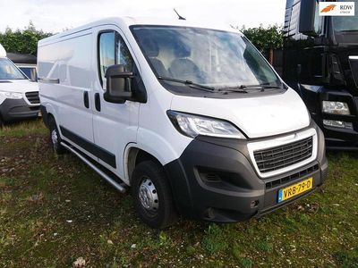 Wit Gebruikt 2022 Peugeot Boxer Van | € 5.599