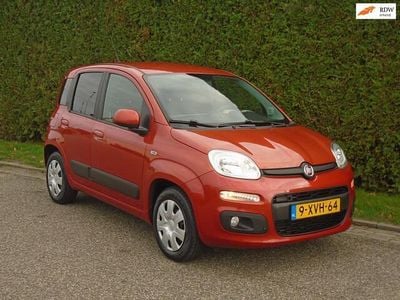 Oranje (metallic) Gebruikt 2014 Fiat Panda Lounge Hatchback | € 4.950 (Eerlijke prijs)