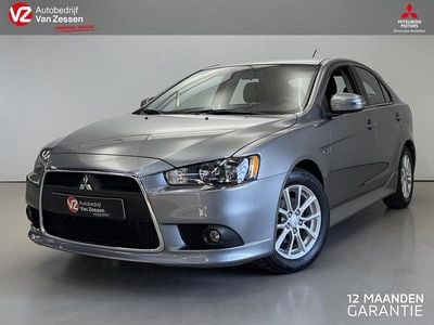 Grijs Gebruikt 2016 Mitsubishi Lancer Sportback Edition Hatchback | € 9.750 (Eerlijke prijs)