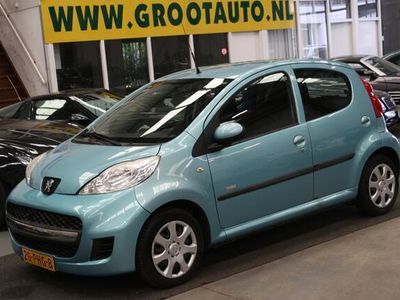 tweedehands Peugeot 107 1.0-12V Millesim 200 Airco Centrale vergrendeling