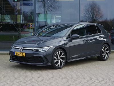 Occasion VW Golf VIII R-line 131 PK (96 kW) 2023 Grijs Hatchback