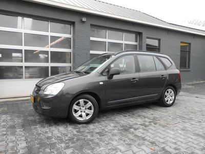 tweedehands Kia Carens 2.0 CVVT X-tra trekhaak 1500kg, airco