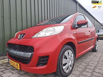 Occasion Peugeot 107 68 PK (50 kW) 2010 Rood Hatchback