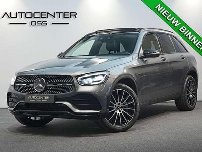 Grijs Occasion 2020 Mercedes GLC300e AMG SUV | € 42.945 (Eerlijke prijs)