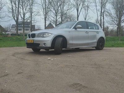 tweedehands BMW 118 AUTOMAAT ✅118i High Executive