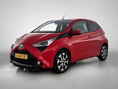 Rood Occasion 2019 Toyota Aygo X-cite Hatchback | € 10.900 (Iets duurder)