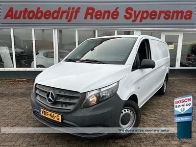 tweedehands Mercedes Vito 111 CDI Lang Comfort | Cruise control | Lat om lat | 3 Zitter