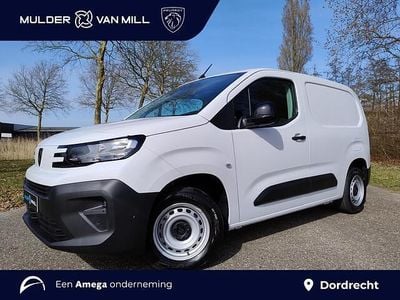 Nieuw Peugeot Partner Comfort 136 PK (100 kW) 2026 Wit MPV