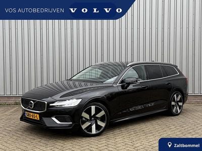 Zwart Occasion 2024 Volvo V60 Stationwagen | € 39.950 (Goede deal)