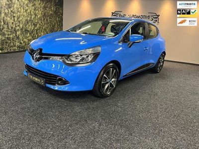 Blauw Gebruikt 2014 Renault Clio IV Dynamique Hatchback | € 7.999 (Eerlijke prijs)