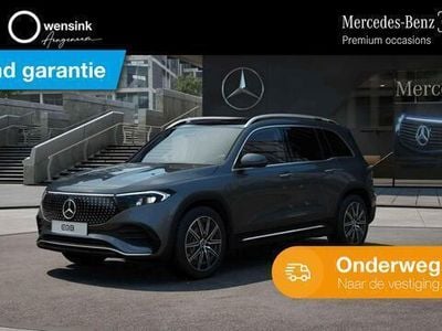 Mercedes EQB250+