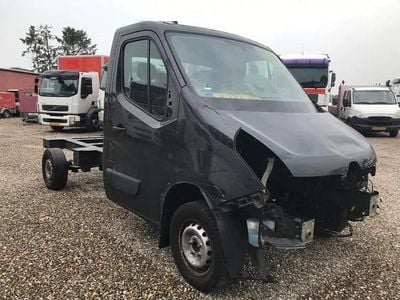 Zwart (metallic) Gebruikt 2017 Renault Master Cabriolet | € 1.700