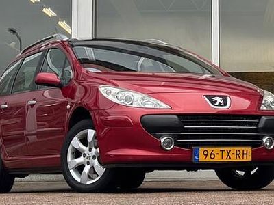 Rood Gebruikt 2007 Peugeot 307 Premium Stationwagen | € 3.244 (Duur)