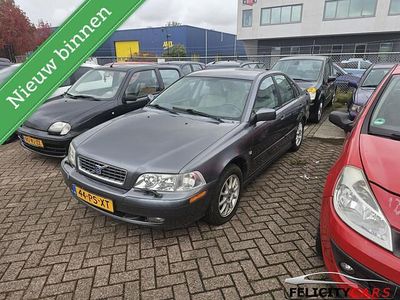 Volvo S40