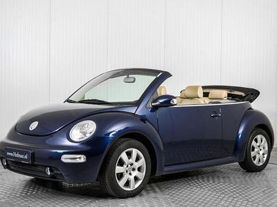 Blauw Gebruikt 2004 VW Beetle Cabriolet | € 8.900