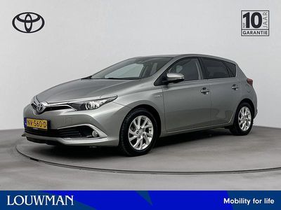 Occasion Toyota Auris Hybrid Executive 136 PK (100 kW) 2017 Grijs Hatchback