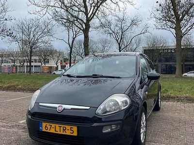 Gebruikt 2010 Fiat Punto Evo Hatchback | € 3.199 (Eerlijke prijs)