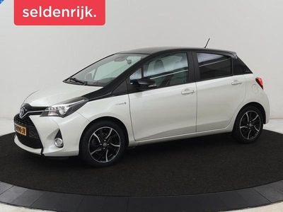 Wit Gebruikt 2016 Toyota Yaris Hybrid Hatchback | € 11.400 (Eerlijke prijs)