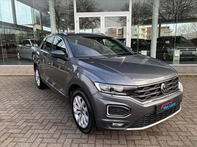 Suv Occasion 2021 VW T-Roc Sportline SUV | € 23.945 (Eerlijke prijs)
