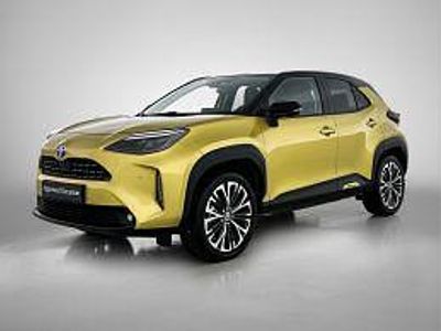 Geel metallic Occasion 2022 Toyota Yaris Executive SUV | € 27.745 (Eerlijke prijs)
