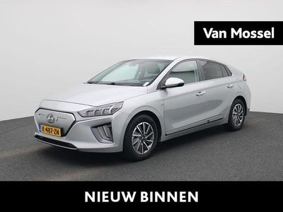 Grijs Gebruikt 2021 Hyundai Ioniq Premium Hatchback | € 17.240 (Eerlijke prijs)