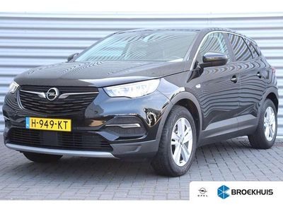 Zwart Occasion 2020 Opel Grandland X Innovation SUV | € 17.900 (Eerlijke prijs)
