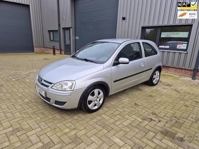 tweedehands Opel Corsa 1.2-16V Full Rhythm AUTOMAAT NETTE AUTO