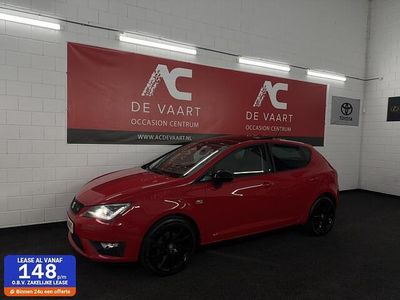 Rood Gebruikt 2015 Seat Ibiza CONNECT Hatchback | € 8.999 (Eerlijke prijs)