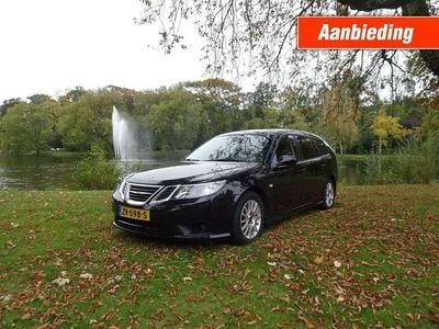 Zwart, andere lak Gebruikt 2009 Saab 9-3 Linear Stationwagen | € 5.250 (Eerlijke prijs)