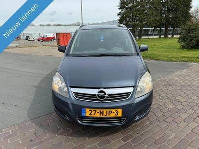 tweedehands Opel Zafira 2.2 Executive
