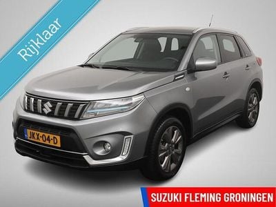 Grijs (metallic) Occasion 2023 Suzuki Vitara SUV | € 24.950 (Eerlijke prijs)