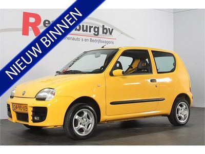 Geel Occasion 2003 Fiat Seicento Active Hatchback | € 1.645 (Eerlijke prijs)