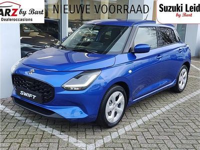 Blauw Nieuw 2025 Suzuki Swift Hatchback | € 24.498