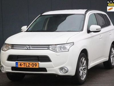 tweedehands Mitsubishi Outlander 2.0 PHEV Intense + Camera/Navigatie/Trekhaak/14600