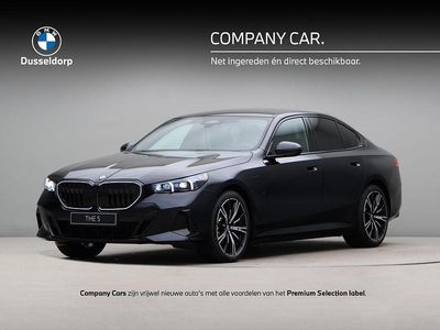 Zwart Occasion 2025 BMW 530e M Sport Sedan | € 85.212